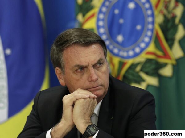 Presiden Brasil Jair Bolsonaro Dikecam Atas Tanggapan Covid