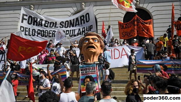 Omicron Melonjak di Brasil Saat Bolsonaro Meremehkan Ancaman